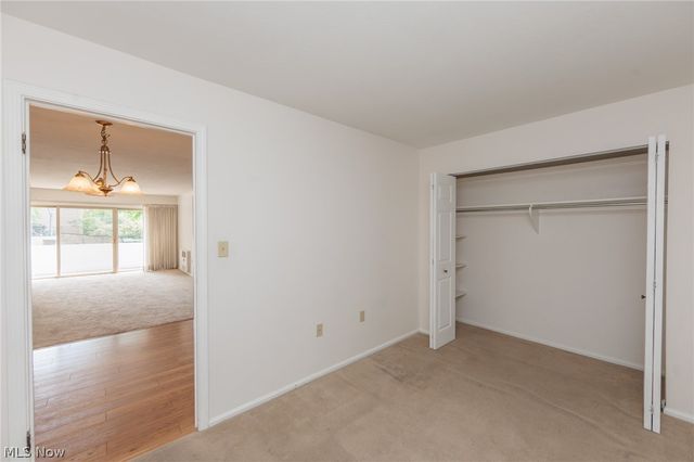 3167 Linden Road 204, Rocky River, OH 44116