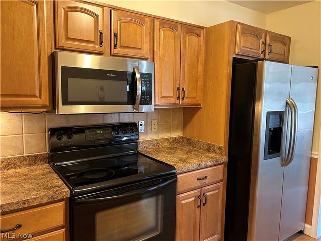 3167 Linden Road 204, Rocky River, OH 44116