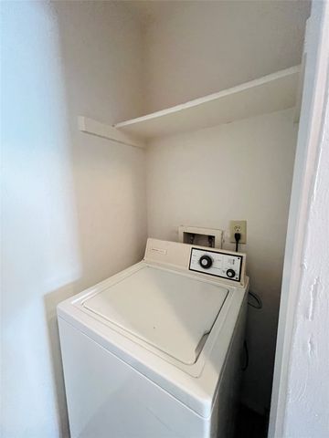 5759 Cedar Creek Drive, Benbrook, TX 76109