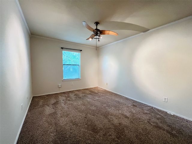 5759 Cedar Creek Drive, Benbrook, TX 76109