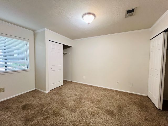 5759 Cedar Creek Drive, Benbrook, TX 76109