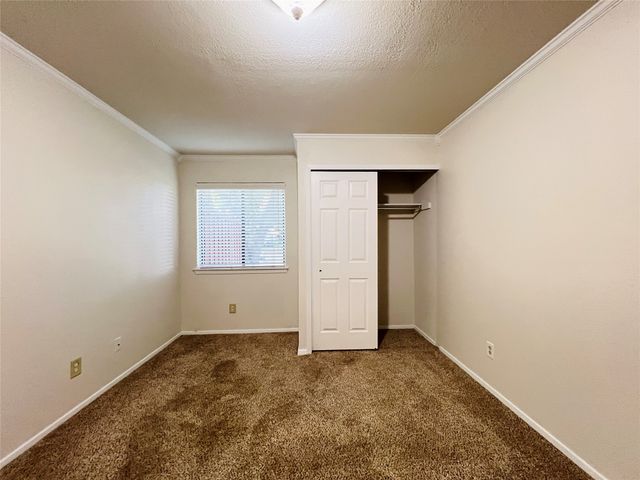 5759 Cedar Creek Drive, Benbrook, TX 76109