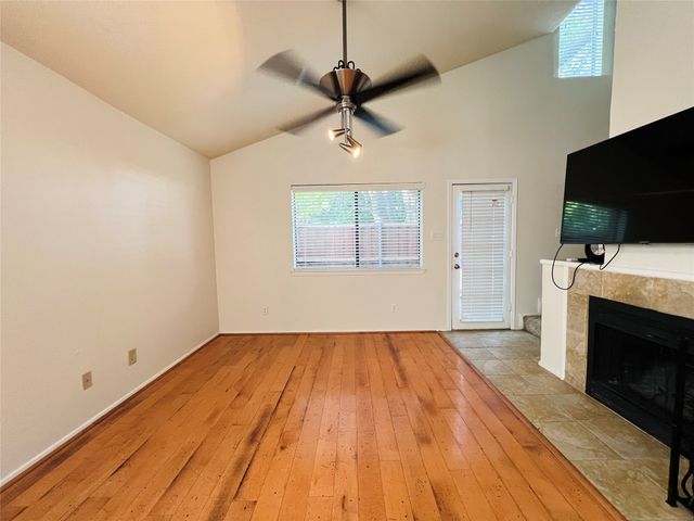 5759 Cedar Creek Drive, Benbrook, TX 76109