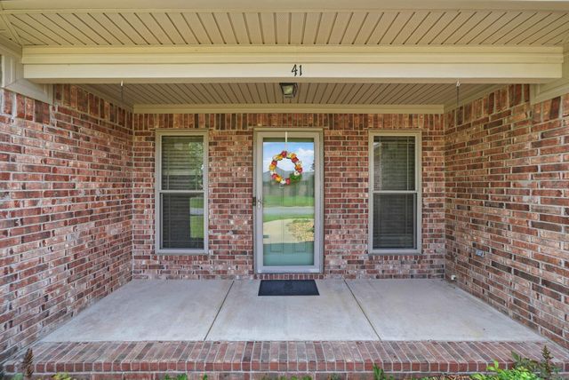 41 Weatherwood Drive, Greenbrier, AR 72058