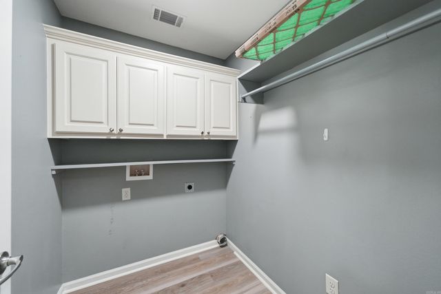 41 Weatherwood Drive, Greenbrier, AR 72058