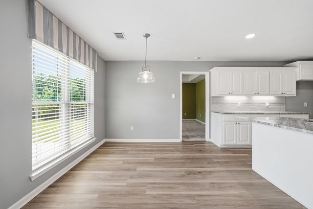 41 Weatherwood Drive, Greenbrier, AR 72058
