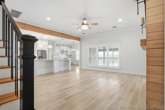 16802 S 11th West Avenue, Glenpool, OK 74033