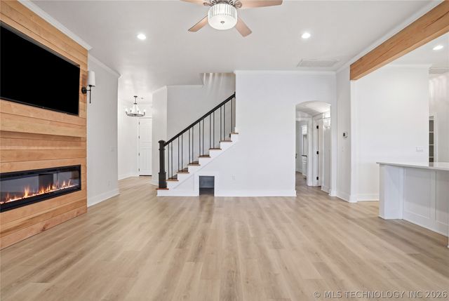 16802 S 11th West Avenue, Glenpool, OK 74033