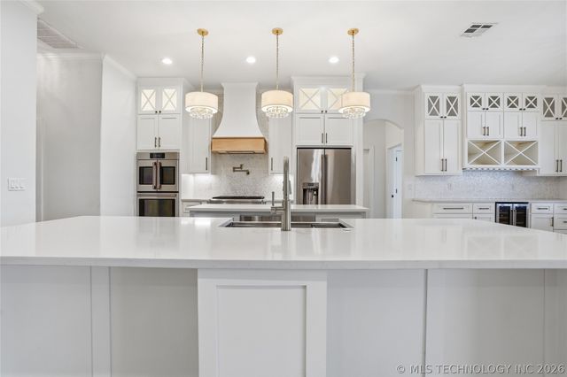 16802 S 11th West Avenue, Glenpool, OK 74033