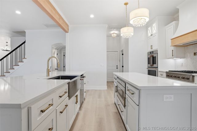 16802 S 11th West Avenue, Glenpool, OK 74033