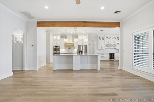 16802 S 11th West Avenue, Glenpool, OK 74033