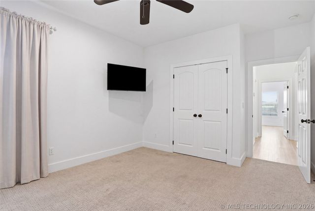 16802 S 11th West Avenue, Glenpool, OK 74033