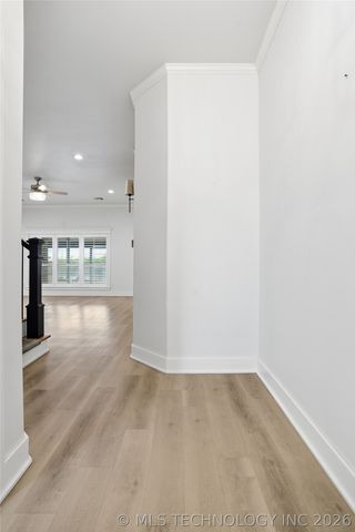 16802 S 11th West Avenue, Glenpool, OK 74033