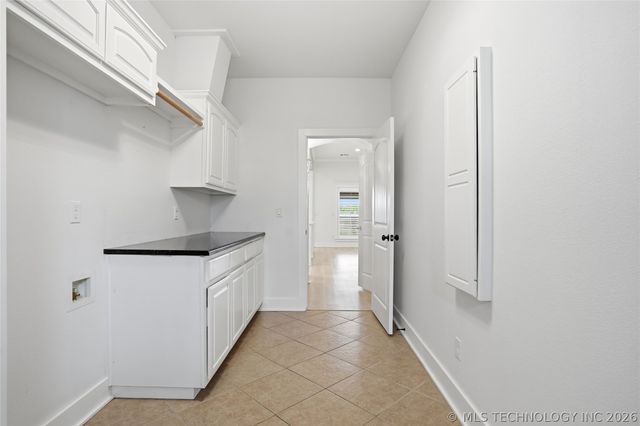 16802 S 11th West Avenue, Glenpool, OK 74033