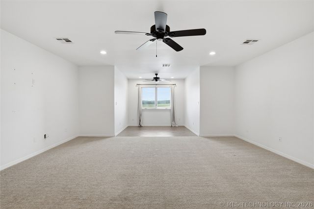 16802 S 11th West Avenue, Glenpool, OK 74033