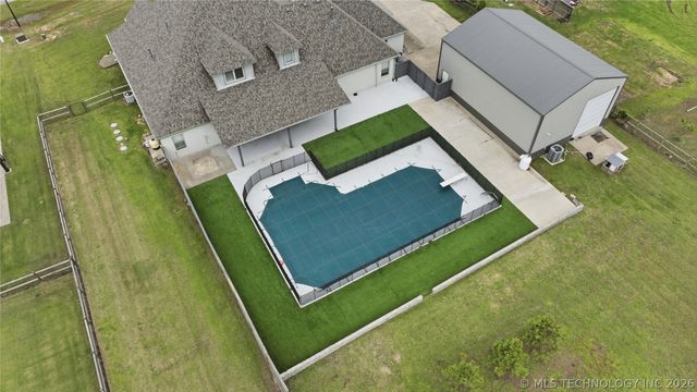 16802 S 11th West Avenue, Glenpool, OK 74033