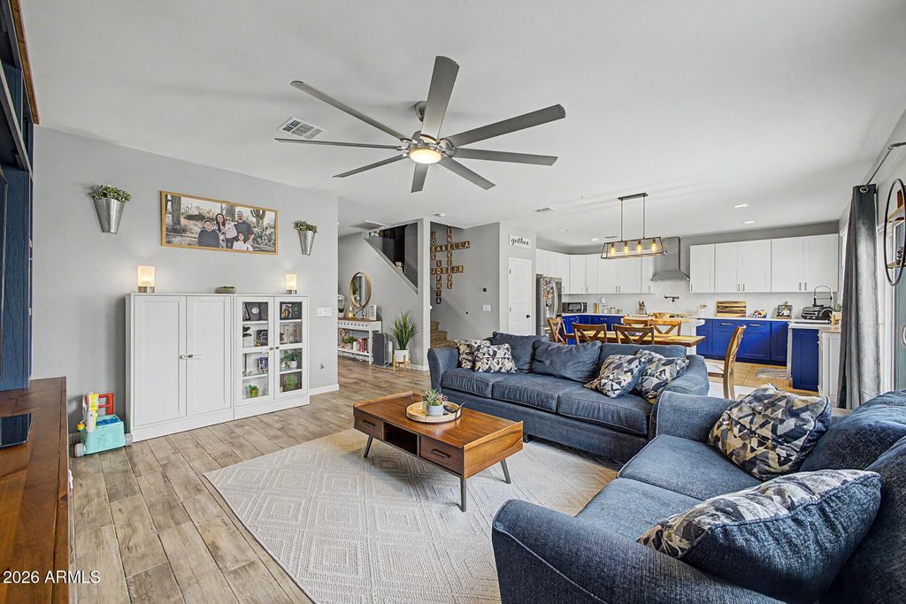 Image 13 of property listing at 21610 W ASHLEIGH MARIE Street, Buckeye, AZ 85326