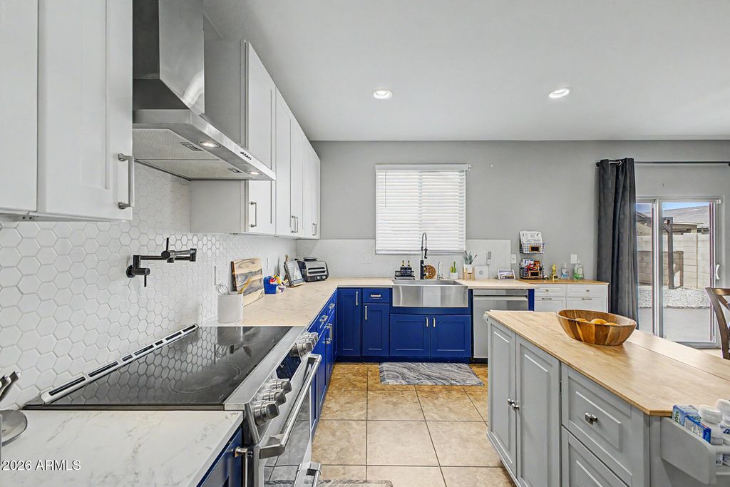 Image 19 of property listing at 21610 W ASHLEIGH MARIE Street, Buckeye, AZ 85326