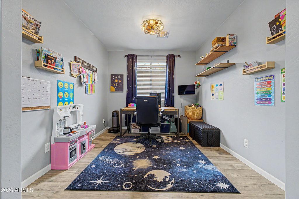 Image 21 of property listing at 21610 W ASHLEIGH MARIE Street, Buckeye, AZ 85326