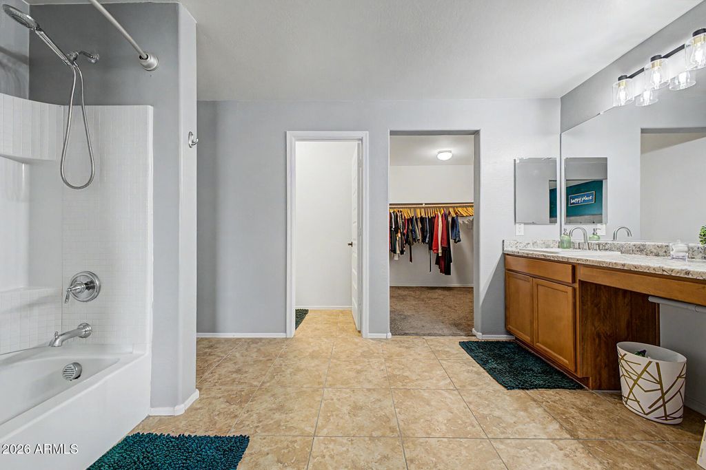 Image 32 of property listing at 21610 W ASHLEIGH MARIE Street, Buckeye, AZ 85326