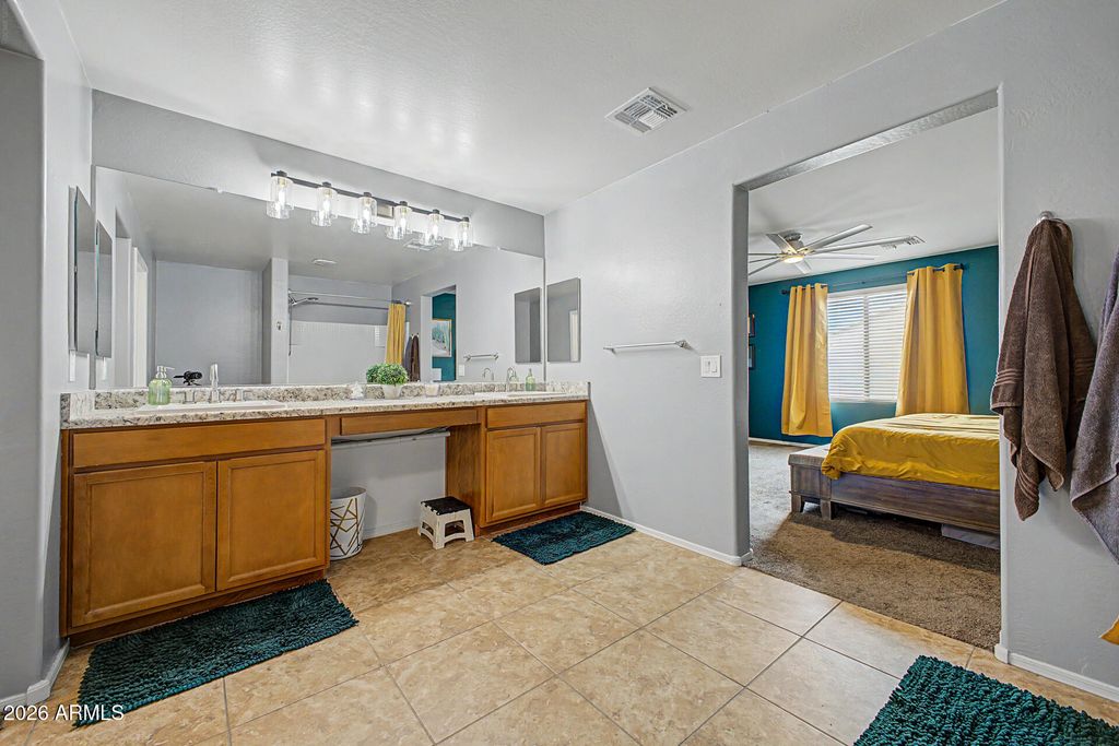 Image 33 of property listing at 21610 W ASHLEIGH MARIE Street, Buckeye, AZ 85326