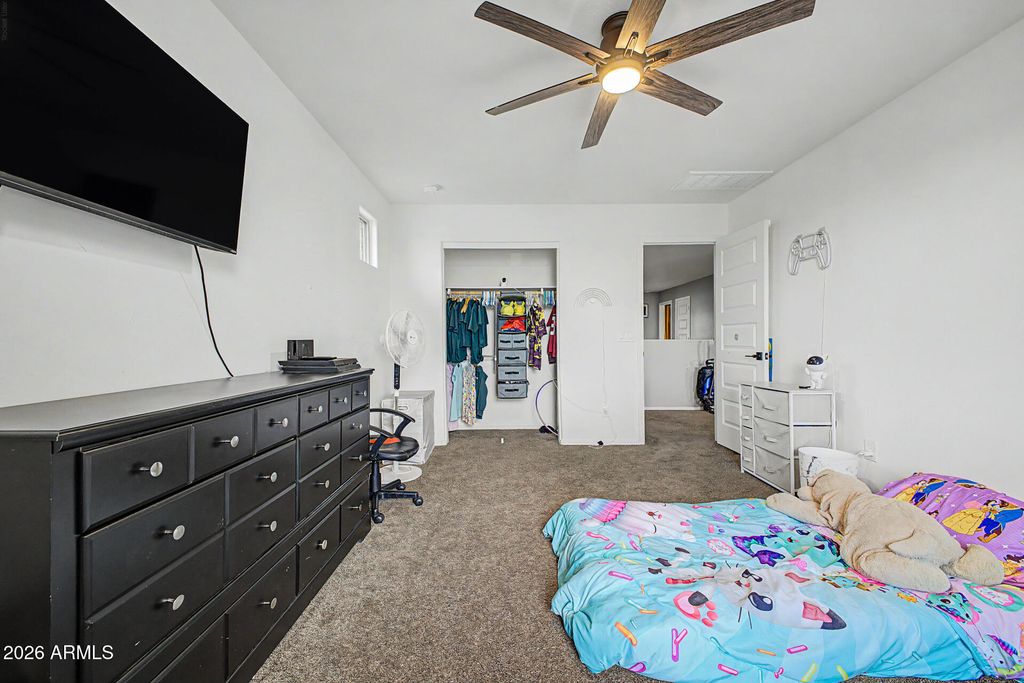 Image 37 of property listing at 21610 W ASHLEIGH MARIE Street, Buckeye, AZ 85326