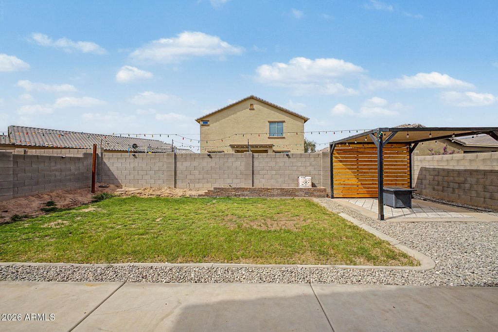 Image 44 of property listing at 21610 W ASHLEIGH MARIE Street, Buckeye, AZ 85326