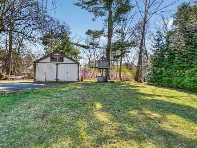 44 Hemlock Street, Needham, MA 02492