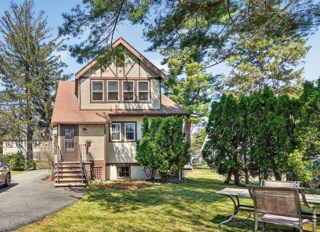 44 Hemlock Street, Needham, MA 02492