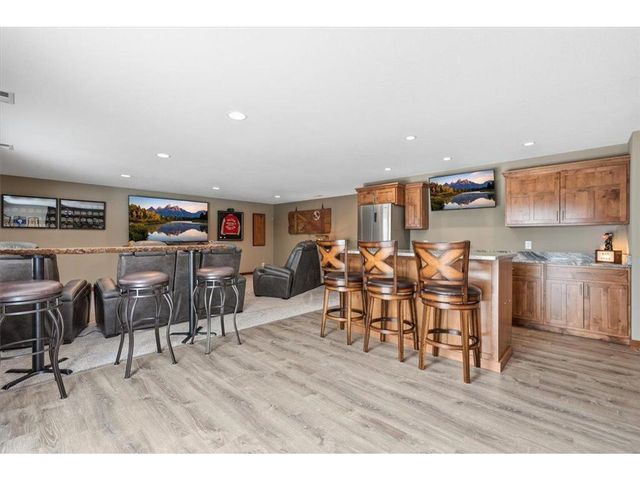 265 Vista Circle, River Falls, WI 54022