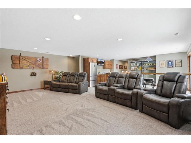 265 Vista Circle, River Falls, WI 54022