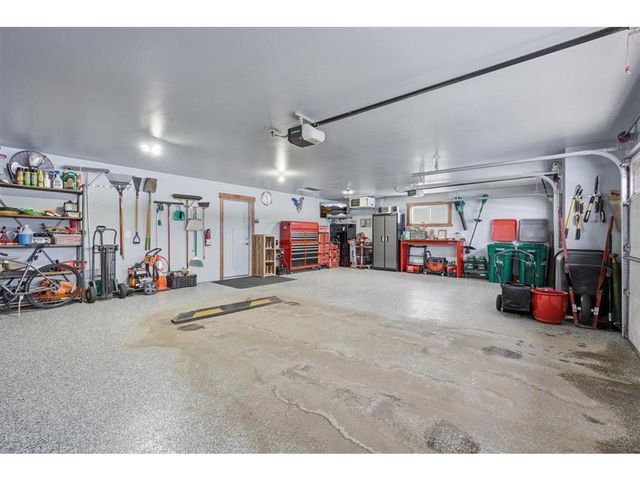 265 Vista Circle, River Falls, WI 54022