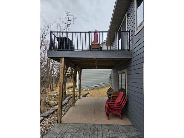 265 Vista Circle, River Falls, WI 54022