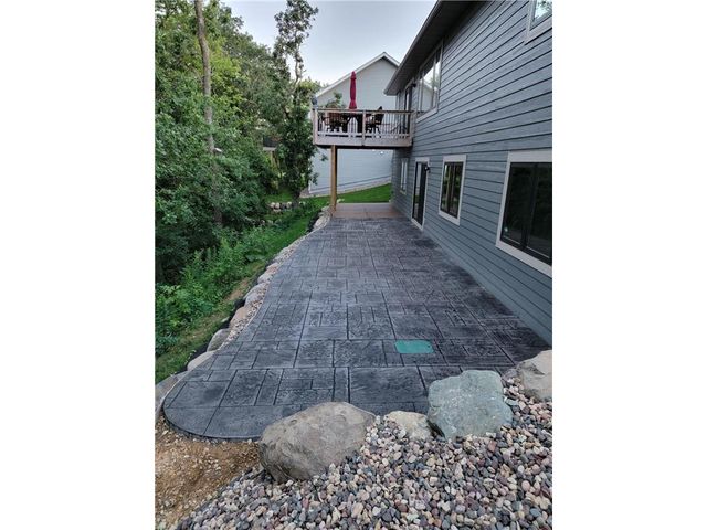 265 Vista Circle, River Falls, WI 54022