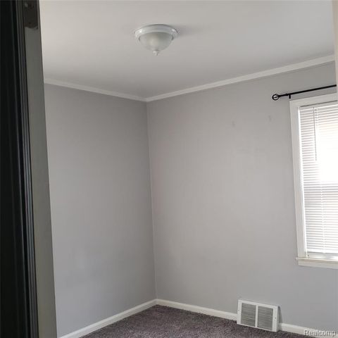 2043 Mill Street, Lincoln Park, MI 48146