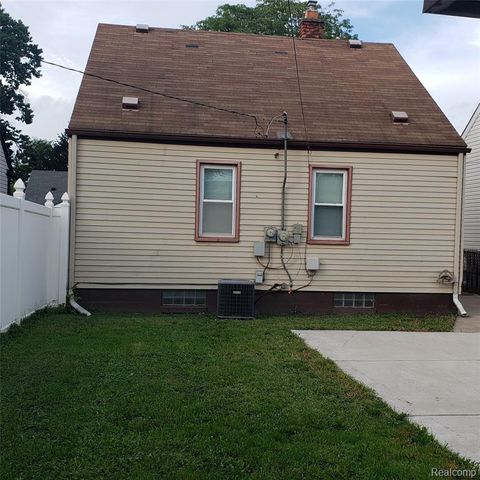2043 Mill Street, Lincoln Park, MI 48146