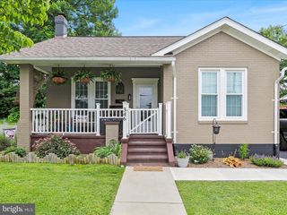 346 W ROSEMARY LN, Romney, WV 26757