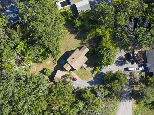 2 Diane St, Millbury, MA 01527