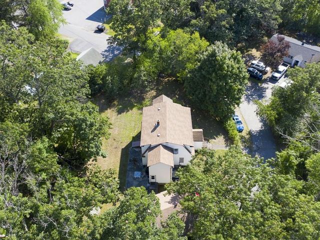 2 Diane St, Millbury, MA 01527