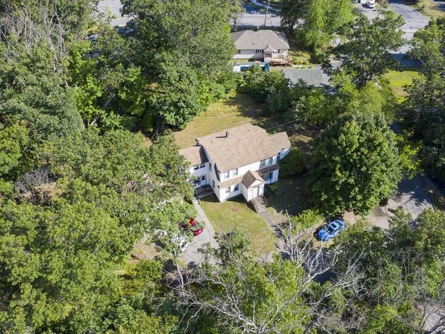 2 Diane St, Millbury, MA 01527