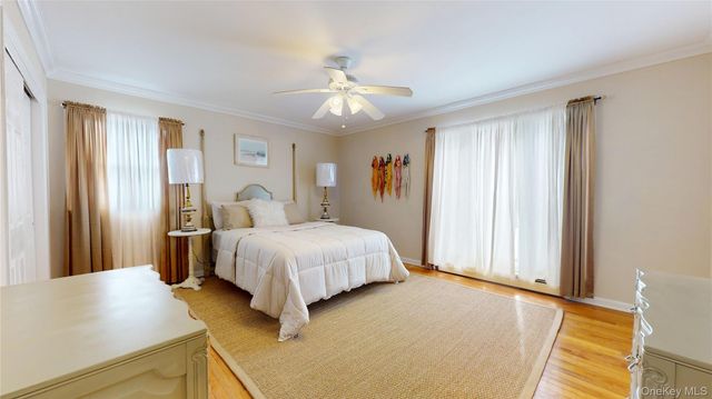 386 Mill Road, Westhampton, NY 11977