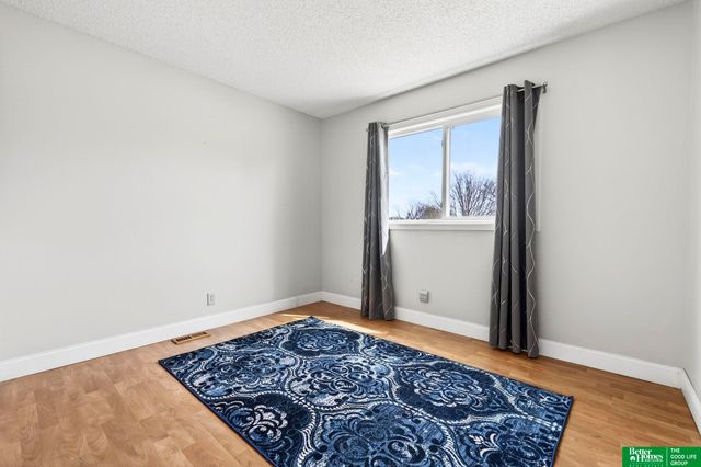 2105 Sandstone Road, Lincoln, NE 68512