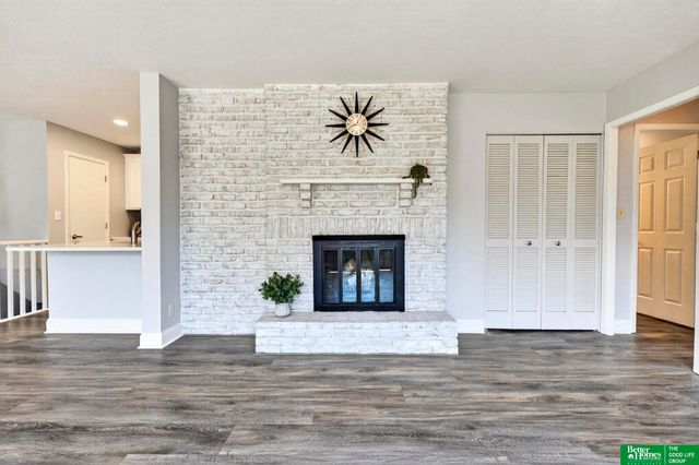 2105 Sandstone Road, Lincoln, NE 68512