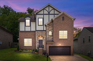 1736 Haleys Hope Ct, Nashville, TN 37209