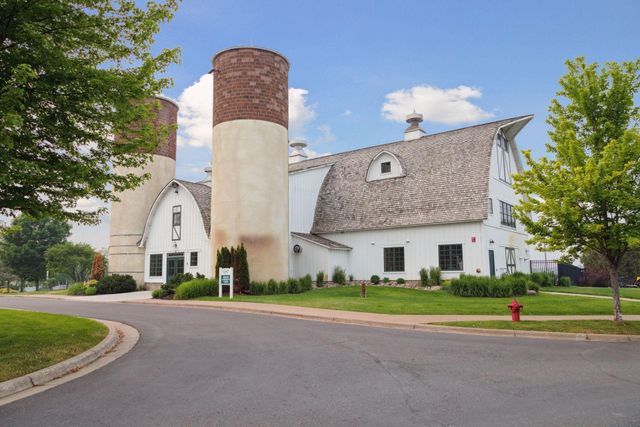 5013 162nd Street W, Lakeville, MN 55044