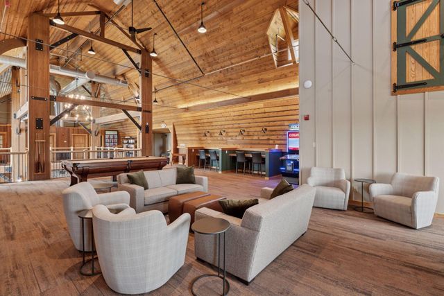 5013 162nd Street W, Lakeville, MN 55044