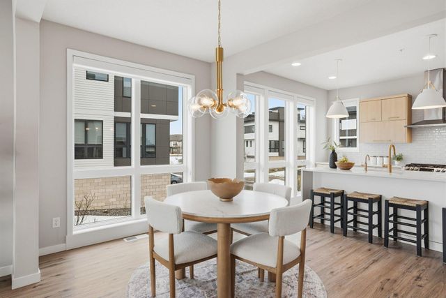 5013 162nd Street W, Lakeville, MN 55044