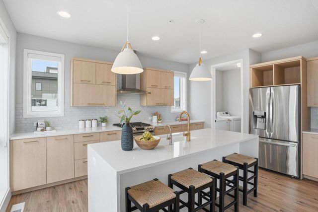 5013 162nd Street W, Lakeville, MN 55044