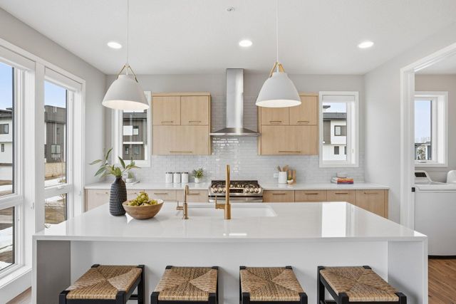 5013 162nd Street W, Lakeville, MN 55044