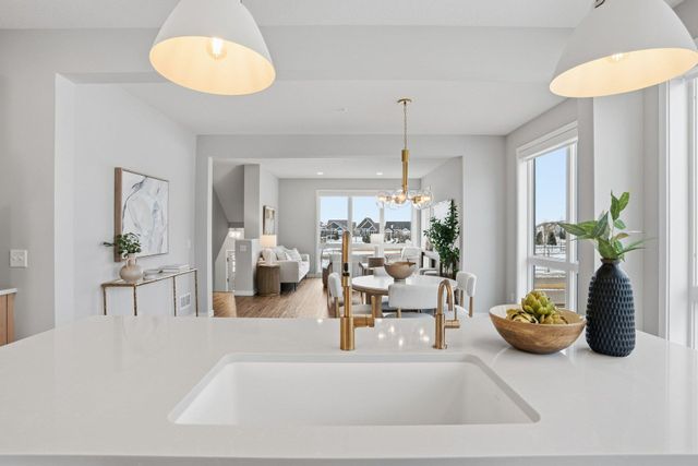 5013 162nd Street W, Lakeville, MN 55044